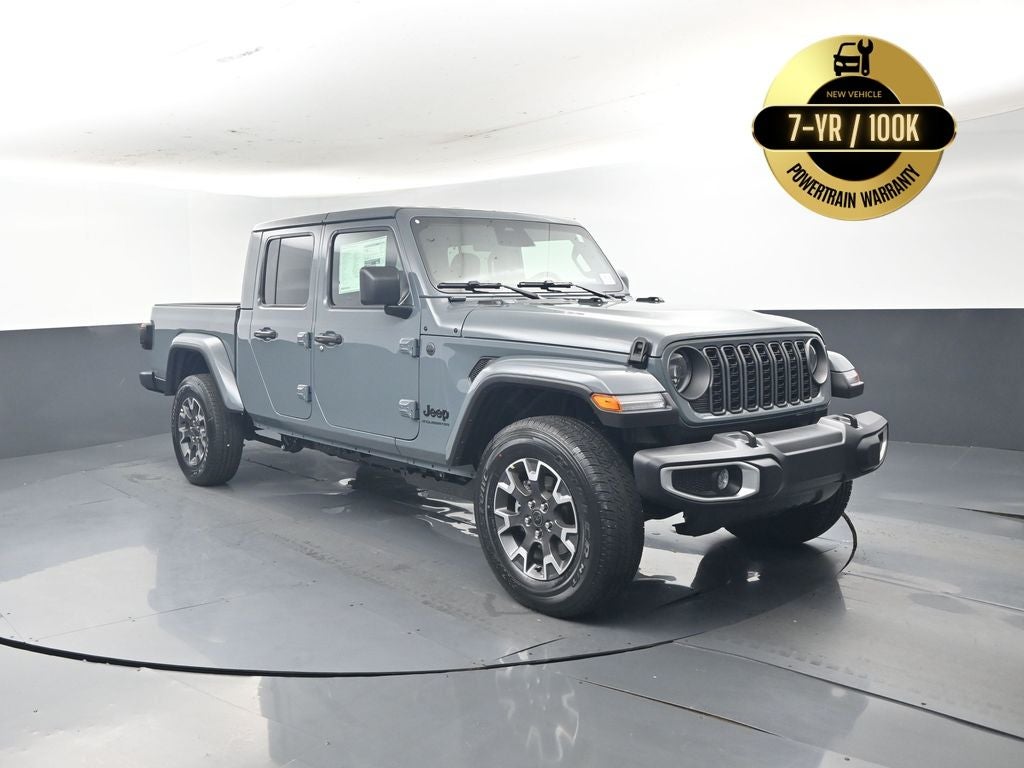 2026 Jeep Gladiator GLADIATOR SAHARA 4X4 in Anvil Clear-Coat Exterior Paint — front three-quarter view